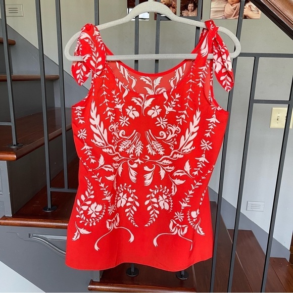 CAbi #5255 Mosaic Tank Spring '17 Floral Tie Top size Medium like new - Picture 7 of 11